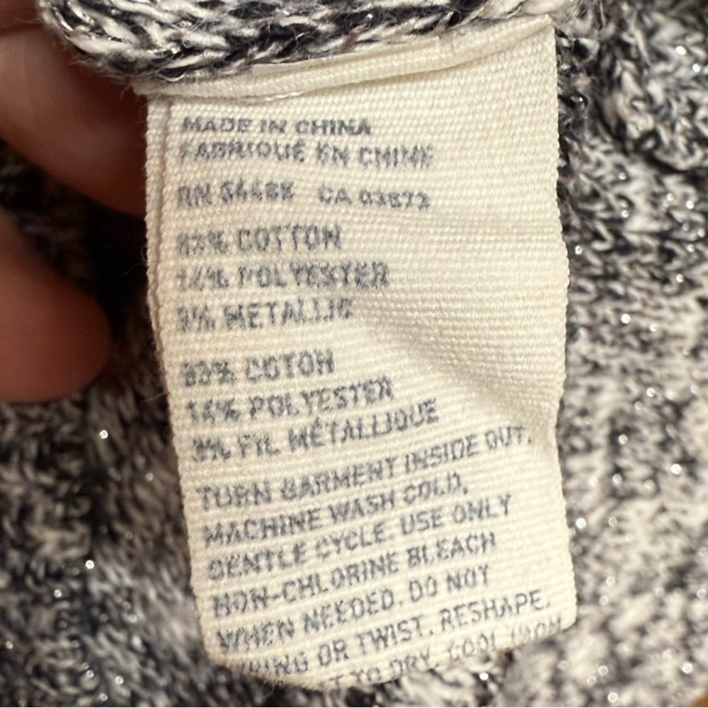 American Eagle Outfitters Marled Knit Sweater Gray White High-Low Size XS/TP - Picture 5 of 6